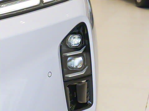 2025�� 100kWh Touring