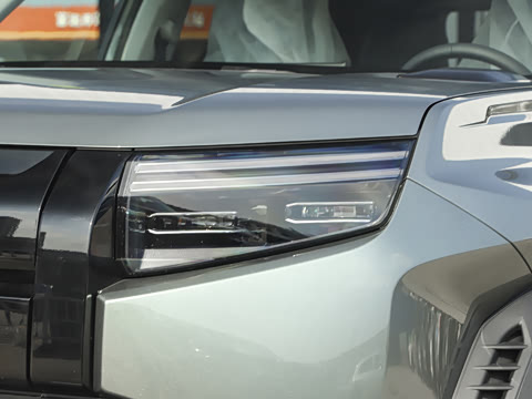 2025�� 501KM ����Ultra��