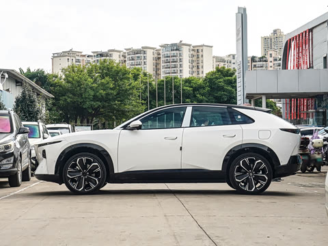 2025�� ����200 Max