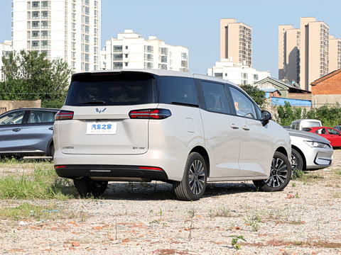 2025�� 1.5T CVT ��Ӣ��