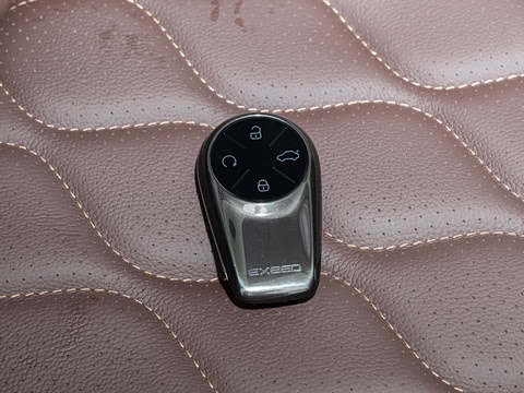 2026�� 400T �����������޶��� 7��