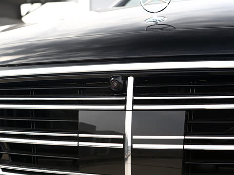 2026�� E 300 L �����