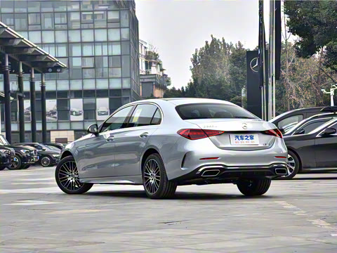 2026�� C 260 L �˶���