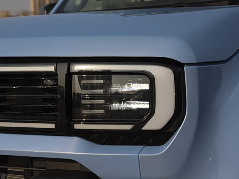 2025�� Ԫ�����а�