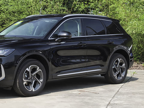 2026�� 2.0T ����������