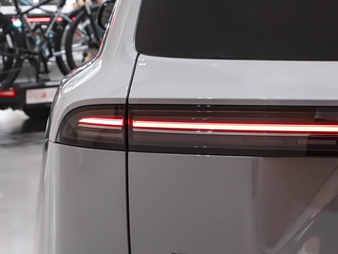 2026�� Ultra