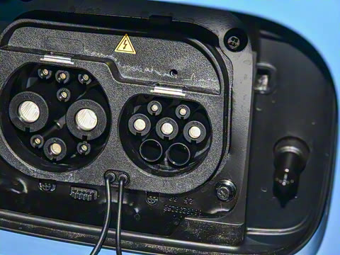 2025�� ������