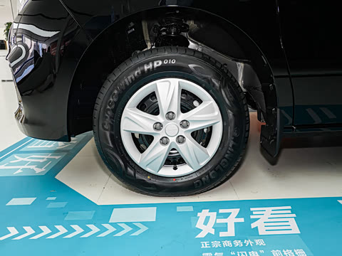 2027�� 2.0L ������ 7��