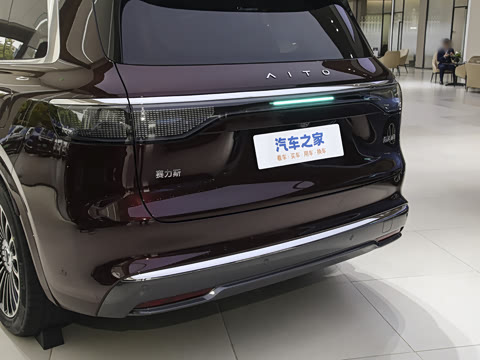 2025�� ���� Ultra�� 53.4kWh 6���� (896�߼����״