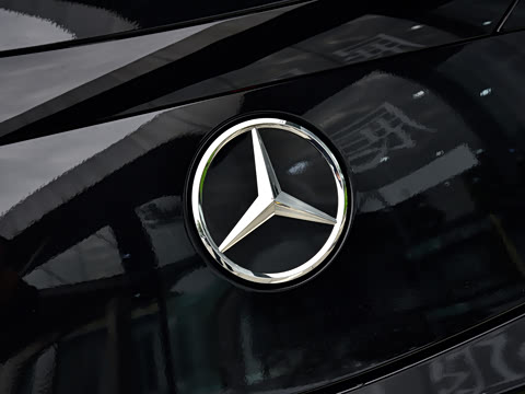 2026�� �Ŀ� AMG CLE 53 4MATIC+ ���ܳ�