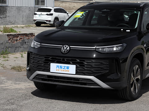 2026�� �Ŀ� ̽��L 300TSI ������Ӣ