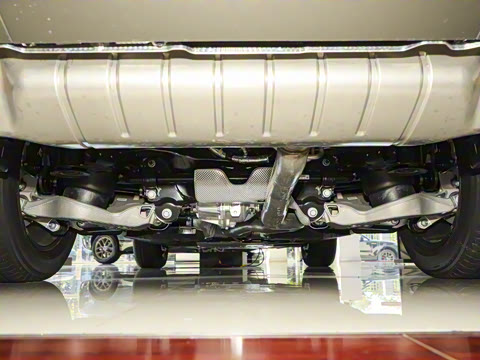 2025�� 130 3.0T P400 ����������