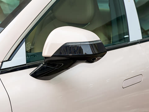 2025�� �Ŀ� 560PRO 185kW