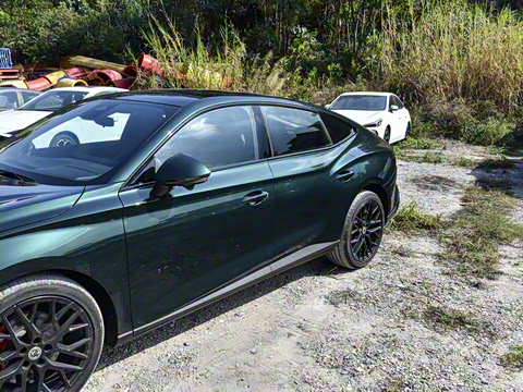 2026�� 2.0T Trophy+ �����˶���