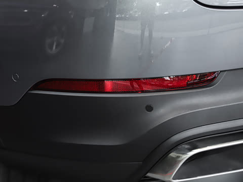 2025�� Cayenne 3.0T ���ΰ�
