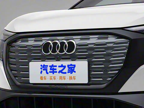 2023�� 50 e-tron quattro ��ҫ�� ������װ