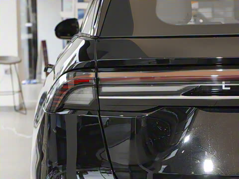 2026�� 2.0T ����������