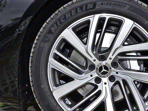 2026�� E 300 L ʱ����