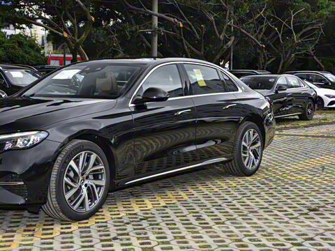 2026�� E 300 L ʱ����