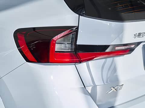 2026�� xDrive25Li M�˶���ҹ��װ