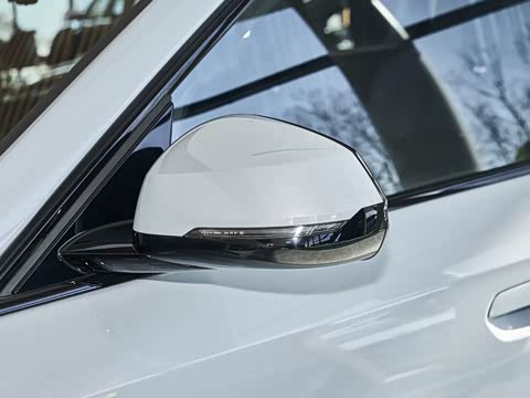 2026�� xDrive25Li M�˶���ҹ��װ