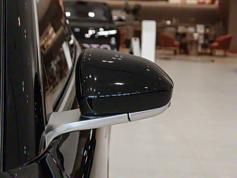 2025�� 100kWh Touring