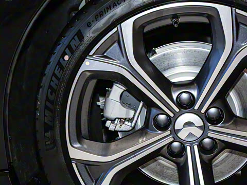 2025�� 100kWh Touring