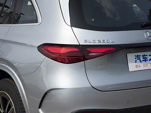 2025�� �Ŀ� GLC 260 L 4MATIC ������