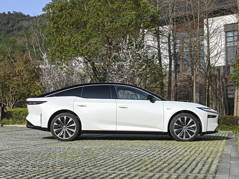 2026�� 710 Ultra�����״��