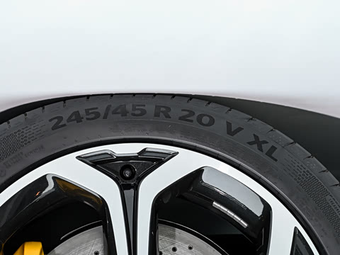 2026�� Ultra