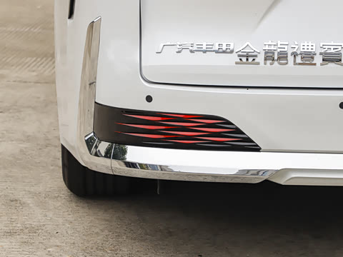 2026�� 2.5L ����׿��318��