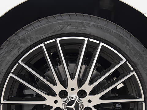 2026�� �Ŀ� C 260 L �˶��ر��