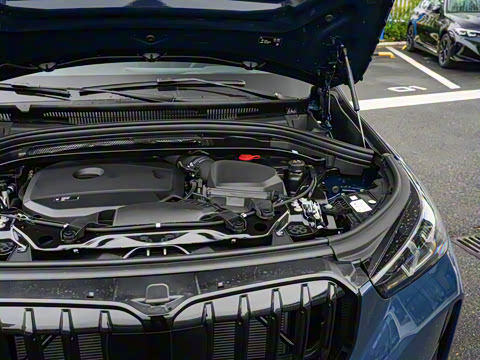 2025�� xDrive25Li M�˶���ҹ��װ