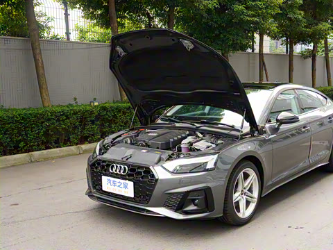 2025�� Sportback ��ذ� 40 TFSI ʱ�ж�����