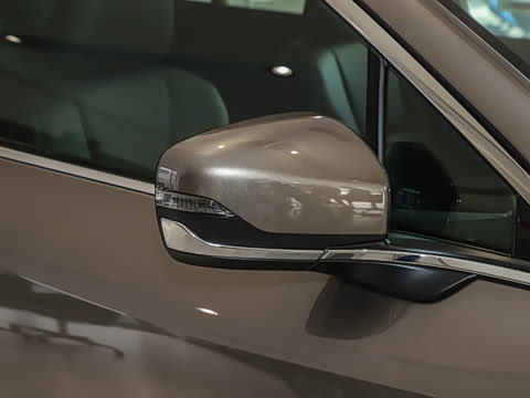 2024�� 2.5i AWD�˶��� EyeSight