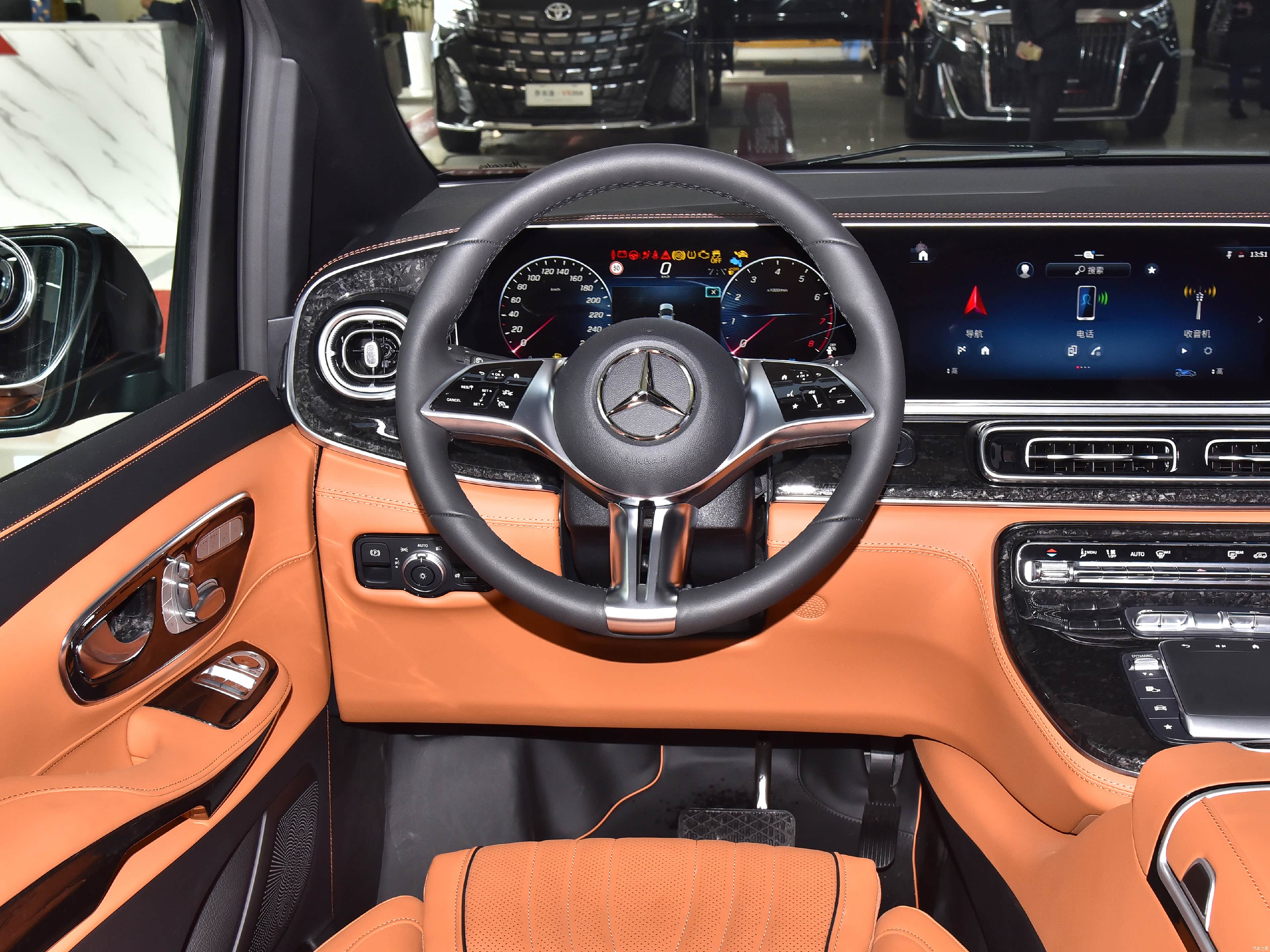 Mercedes-Benz V-Class, миниатюра 9