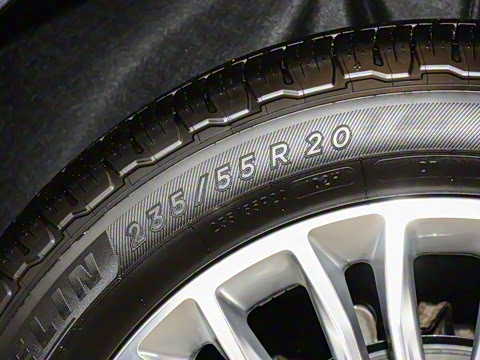 2025�� 2.0T ���������������������