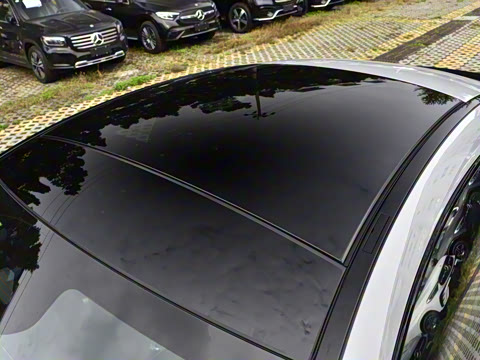 2025 Ŀ AMG CLE 53 4MATIC+ ܳ