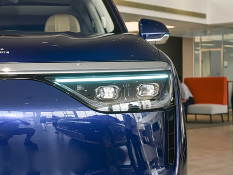 2025�� ���� Max+�� 53.4kWh 6���� (896�߼����״