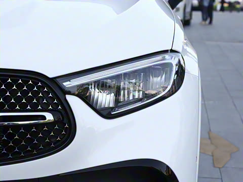 2026�� GLC 300 4MATIC ����SUV