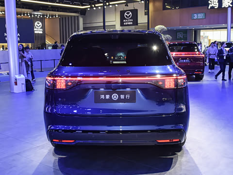 2025�� ���� Ultra�� 53.4kWh 6���� (896�߼����״