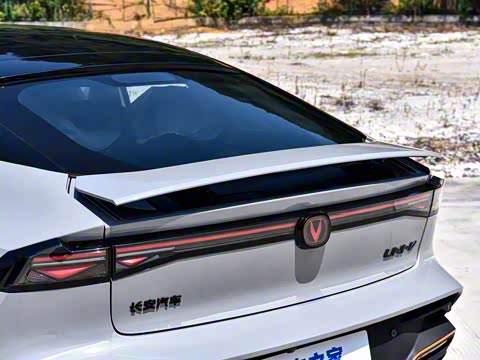 2025�� ������ 2.0T ������