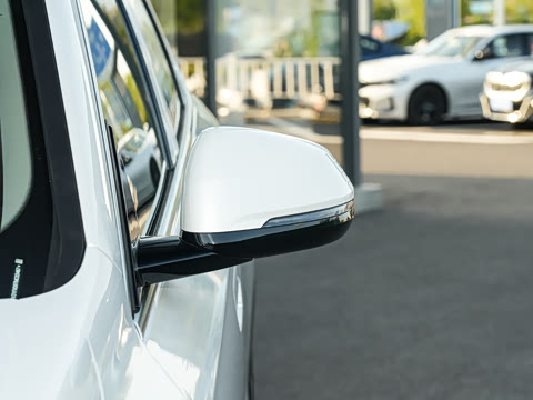 2025�� sDrive25Li X�����װ