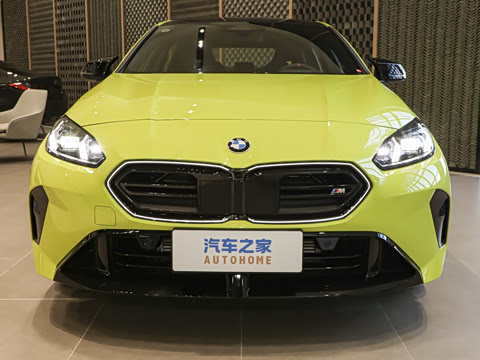 2026�� M235L