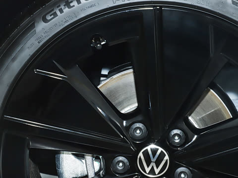 2026�� ���L GTS 380TSI �趯��