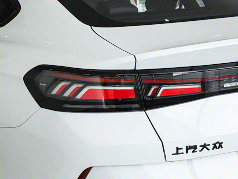 2026�� ���L GTS 380TSI �趯��