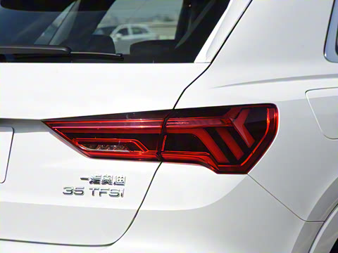 2026�� quattro 45�����ذ� 35TFSI ʱ�ж�����