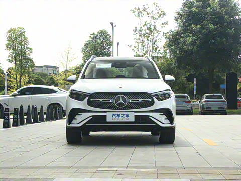 2025�� �Ŀ� GLC 300 L 4MATIC ������ 5��