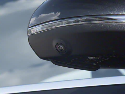 2025�� �Ŀ� C 350 eL