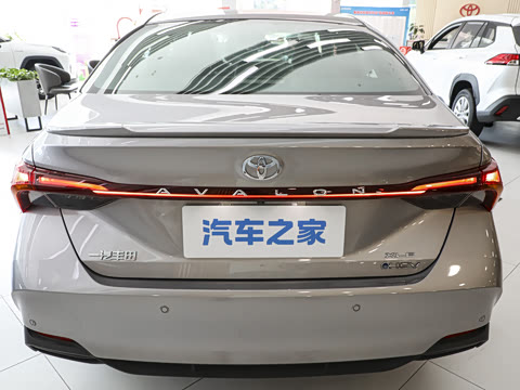 2026�� ˫�� 2.5L XLE����